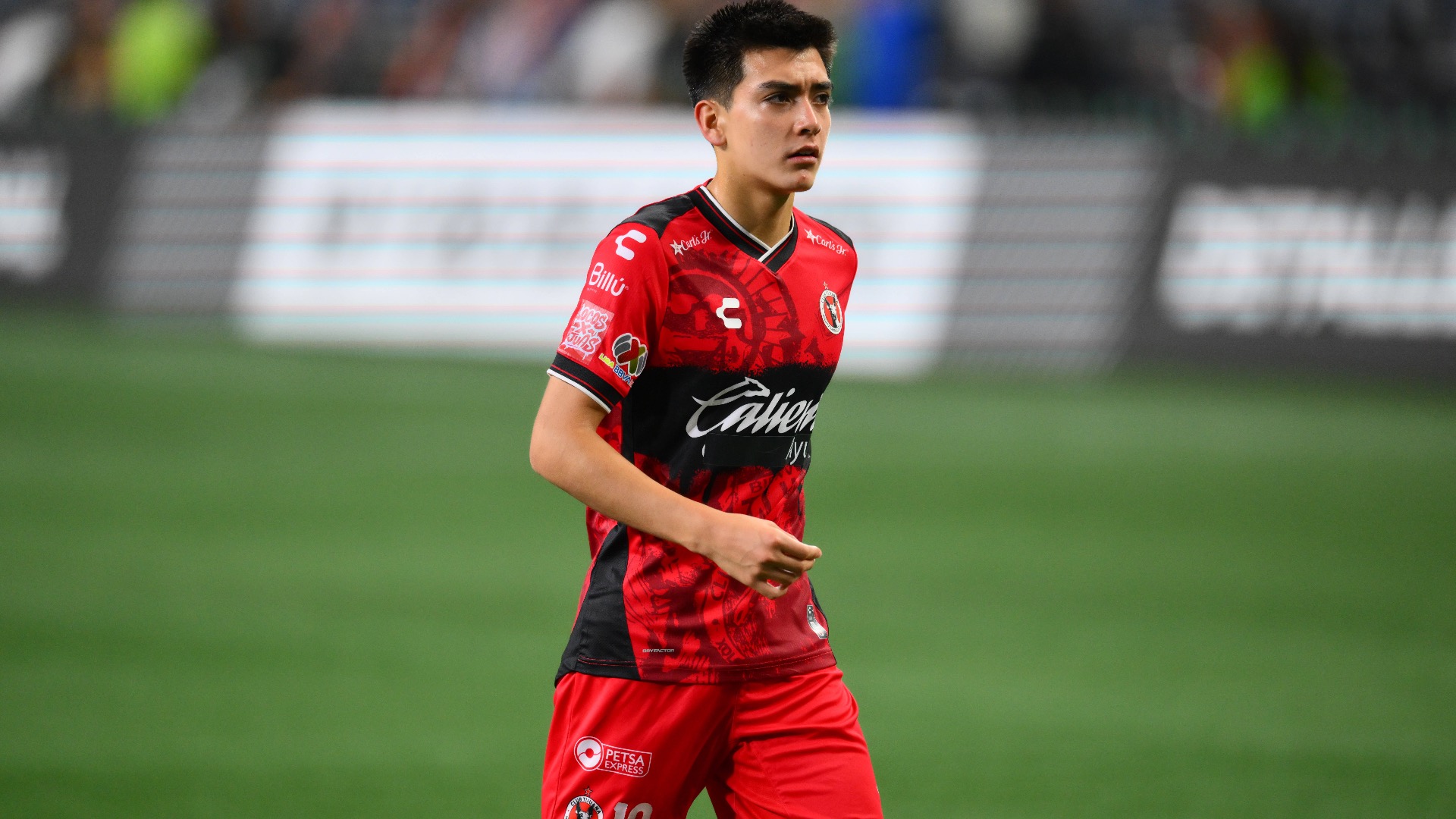 Club Tijuana, Gilberto Mora
